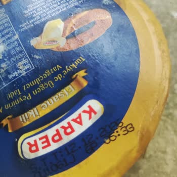 Namlı Market Kasımpaşa Şubesinde Küflü Peynir Satışı Gıda Güvenliği İhlali