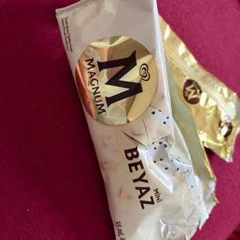 Algida Magnum Mini Dondurması Yarım Çıktı, Tüketiciyi Hayal Kırıklığına Sürdü