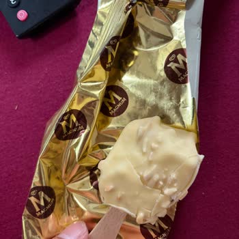 Algida Magnum Mini Dondurması Yarım Çıktı, Tüketiciyi Hayal Kırıklığına Sürdü