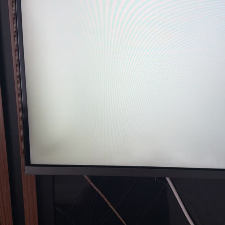 Arçelik Televizyonumda Garanti Süresine Rağmen Panel Değişimi Yapılmadan Ekran Gölgelenmesi Sürüyor
