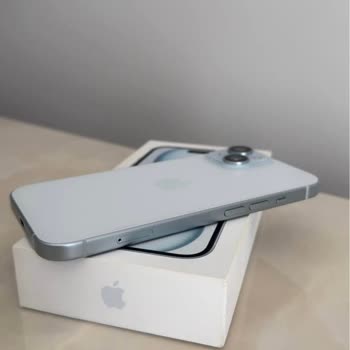 İPhone 15 Batarya Şişmesi Ve Donma Sorunları İçin Değişim Talebi
