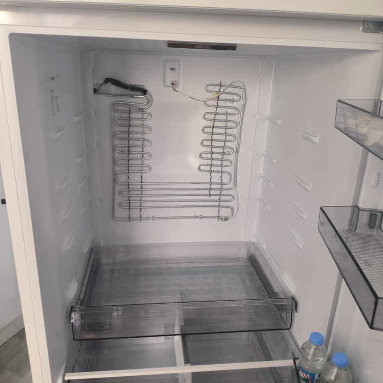 Arçelik Buzdolabım Sürekli Arızalı, Ürün Değişimi Talep Ediyorum