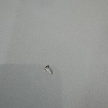 Kusurlu Beyaz Suntalam Levhaları Ve Yıldız Entegre'nin Müşteri İhmali