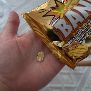 Elvan Mağazadan Kaju Bang'da Tahta Parçası Buldum: Sağlık Riski