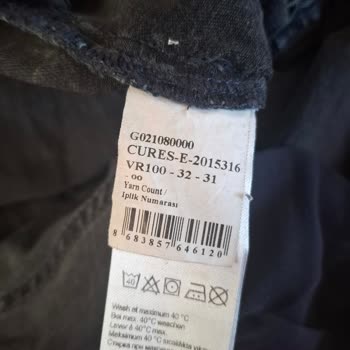 Pierre Cardin Denim Pantolonun Hızlı Yırtılma Ve Renk Solması