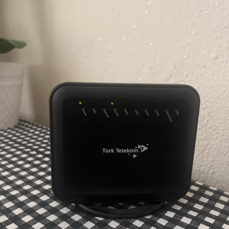 İnternet Kesintileri Ve Cevapsız Müşteri Hizmetleri
