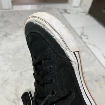 Puma Ayakkabısında Yapışkan Sızıntısı Ve Amazon Garanti Reddi