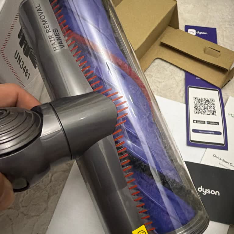 Yeni Dyson V12 Başlıkları Çalışmıyor, Hemen Değişim Talebi