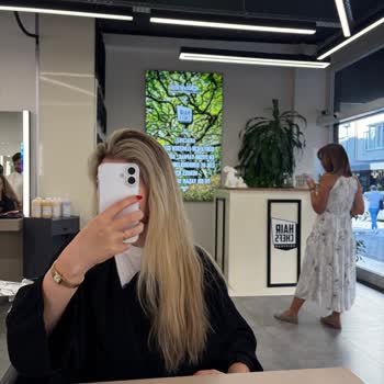 Hair Chefs Saçım Bebek Sarısı Tonlarında Olması Gerekirken Grili Yeşil Bir Tona Döndü