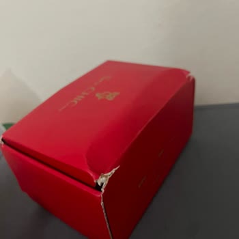 Seçtiğim Hediye Paketi Kırık Ve Yırtık Geldi