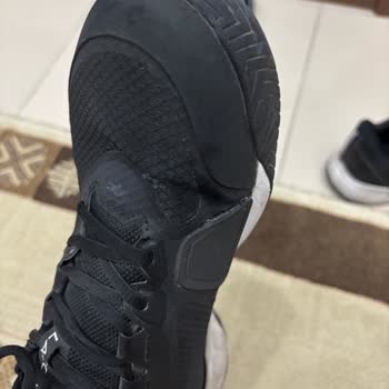 Lacoste Ayakkabıda Açılma Sorunu Ve Hepsiburada'dan Garanti Kargo Kodu Gelmemesi