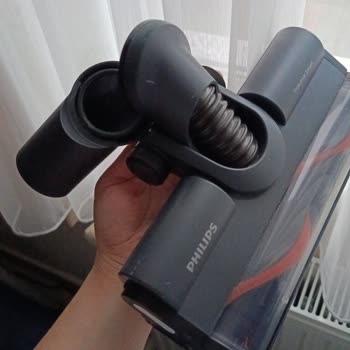 Kısa Sürede Kırılan Philips 8000 Dikey Süpürge Başı Garanti Değişimi Talebi