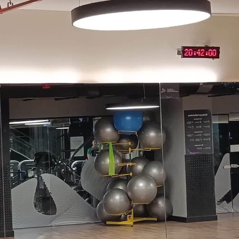 Tekrarlanan Ses Sistemi Arızası Zumba Derslerini İptal Ediyor