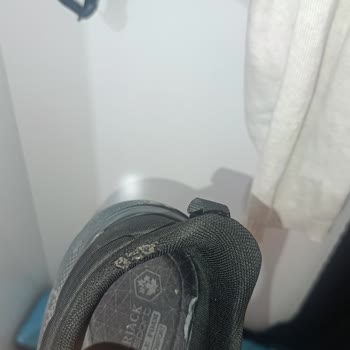 Erken Deforme Olan Ayakkabı İçin Değişim Ya Da İade Talebi
