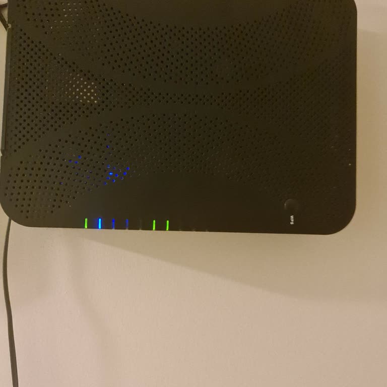 Uzun Süreli Kablo TV Ve İnternet Kesintileri İş Hayatımı Tehlikeye Atıyor