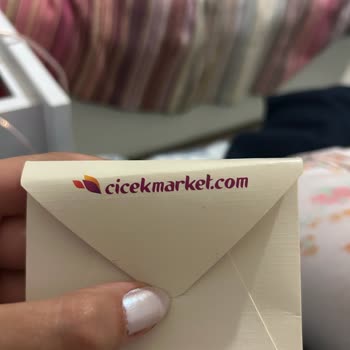 Çiçek Market Sipariş Edilen Mini Bahçe Saksısının Yanlış Gönderilmesi Ve İade Talebi