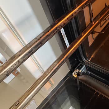 Bosch Fırının Temizleme Özelliği Çalışmıyor Ve Servis Yanıltıyor