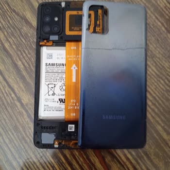 Telefonum Serviste Hasarlı Şekilde Geri Verildi Ve Sorumluluk Reddi