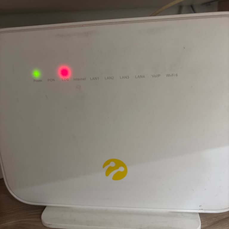 Superonline İnternet Kesintisi Ve İş Mağduriyeti: Hızlı Çözüm Ve Telafi Talebi