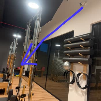 Kadın Pilates Salonunda Gizlilik İhlali Yapan Kamera Konumu