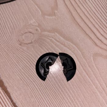 Bosch Süpürge Başlığı Ve Hazne Dişli Kırığı İçin Ücretsiz Parça İsteği