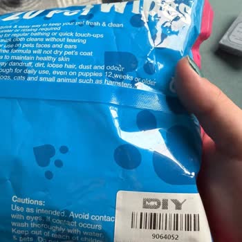 Afium AVM'de Companion Pet Wipes Mendilinde Belirsiz Kontaminasyon Ve Sağlık Tehlikesi