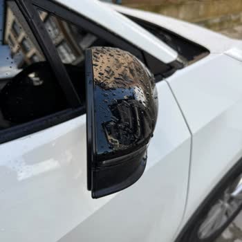 Toyota Kocaeli Kaya Plaza’da Yeni CHR’ün Sağ Aynası İlk Gün Kırıldı, Ücretsiz Değişim İstiyorum