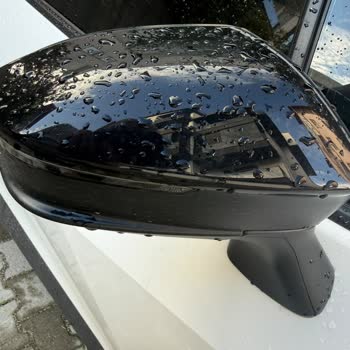Yeni Toyota CHR'de Sağ Dikiz Aynası Camı Kırıldı Ve Garanti Kapsamı Reddedildi