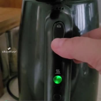 Philips Ev Aletleri Su Kaynatmıyor, Kırmızı Işığı Sönüyor, Düğme Atıyor, Basılmıyor