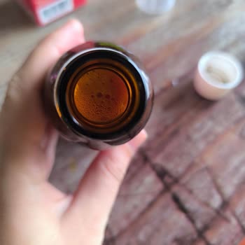 Zühre Ana Kids Multivitamin Şurupta Bozulmuş Kapak Ve Güvensiz Kıvam