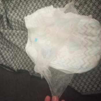 E-Bebek'ten Aldığım Molfix Bezlerde Defolu Ürün Sorunu Ve İade Talebi