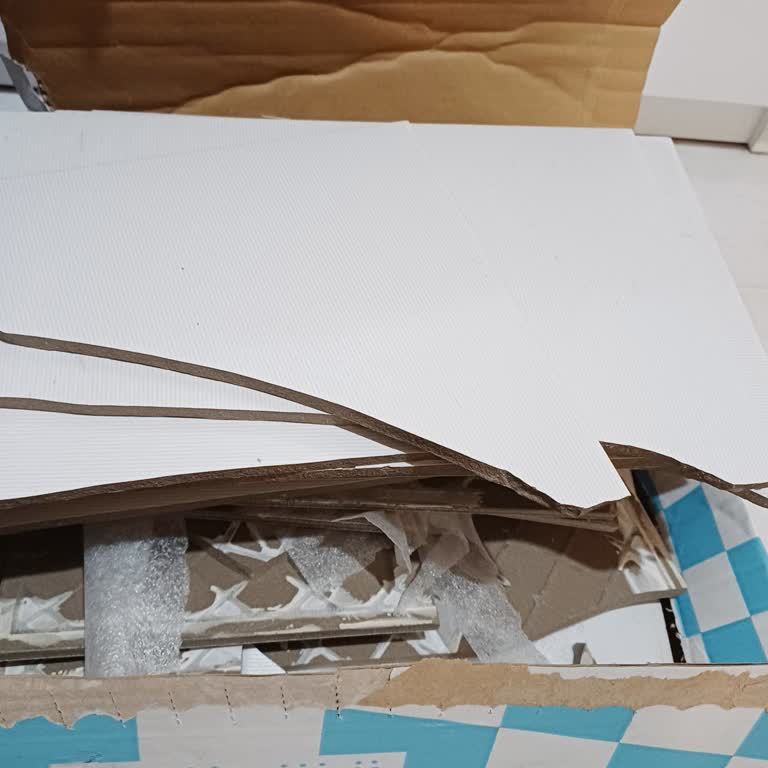 Yurtiçi Kargo’dan Kırılan Seramik Ürün İçin 2.289,59 TL Tazmin Talebi