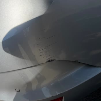 Renault Bayisinde Uygulanmayan Paketler Ve Servis Hasarı Nedeniyle Değer Kaybı Talebi