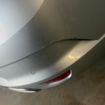 Renault Bayisinde Uygulanmayan Paketler Ve Servis Hasarı Nedeniyle Değer Kaybı Talebi