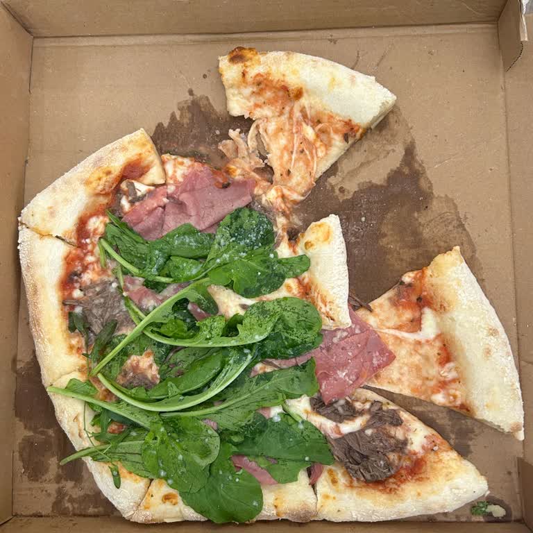 Islanmış Ve Dağılmış Pizza İçin İade Ve Yorum Yayını Reddi