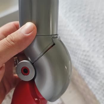 Dyson Aparatı Takılıyor, Garanti Kapsamı Reddi Mağduriyet Yaratıyor