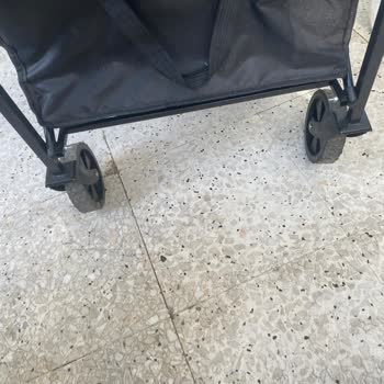 Beklenen 100 Kg Taşıma Kapasitesine Uymayan Kamp Arabası