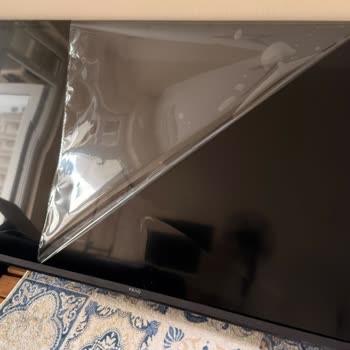 Kırık Ekranlı TV İçin Media Markt'tan Tutanak Talebi Ve Ücret İadesi İsteği