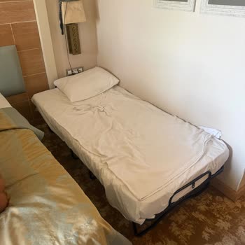 Obilet Ve Quadas Hotel'de Ayıplı Hizmet, Yanıltıcı Oda Ve İade Sorunu