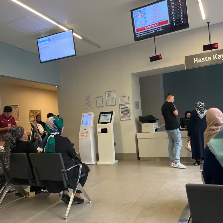 Yozgat Şehir Hastanesi’nde Ortopedi Ve Genel Cerrahide Saygısızlık Ve Sürekli Erteleme