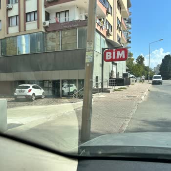 BİM Şubesinde Oda Sıcaklığında Tavuk Ürünleri Görüldü