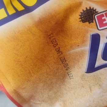 Böceklenmiş Yulaf Ezmesiyle Sağlık Korkusu, Eti’nin İlgisiz Tavrı