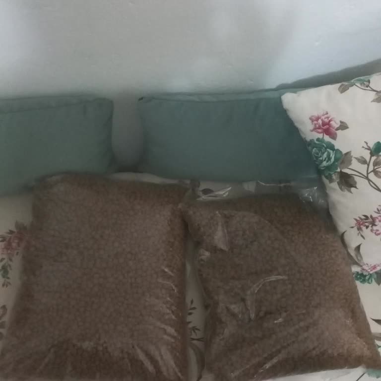 Uzun Bekletme Sonrası Yanlış Marka Ve Belirsiz Paket Gönderildi