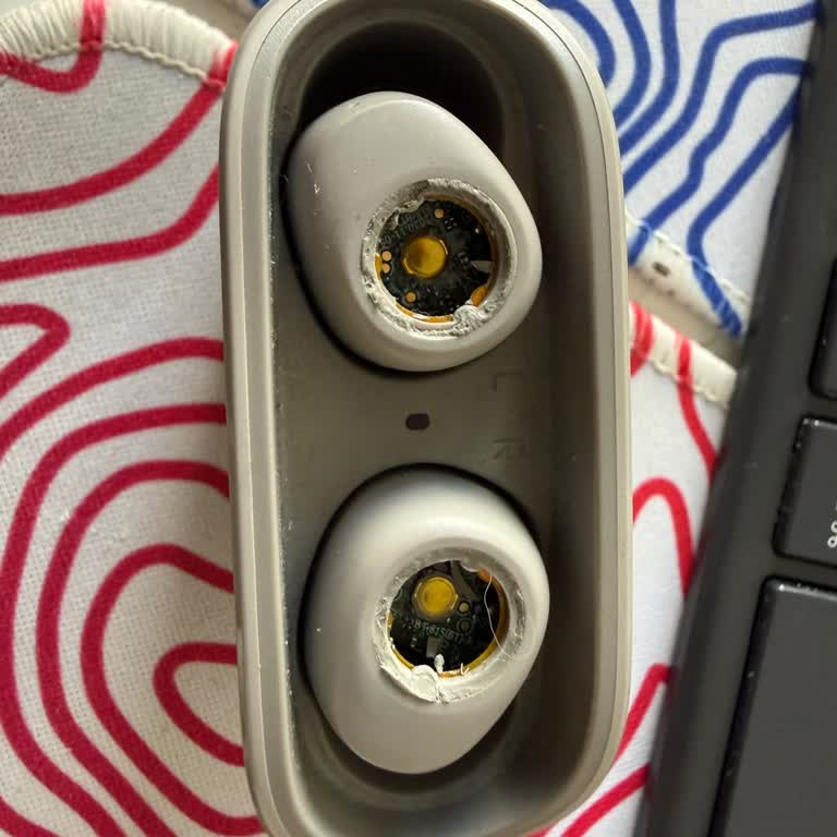 JBL Wave 100 TWS Butonları Dökülerek Güvenimi Sarsıyor