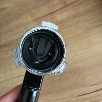 Ariete Espresso Makinesi Servis Sürecinde Sürekli Hasar Görerek Ücret İadesi Talebi