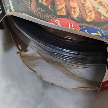 Bozuk Tavuk Ürünü Ve Yetersiz Müşteri Desteği
