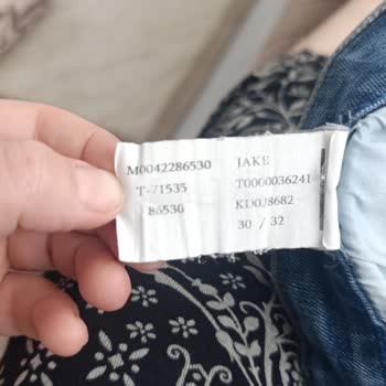 Mavi Mağazasında Kayıt Bulunamadığı İçin Yırtılan Pantolonun Değişim Talebi Reddedildi