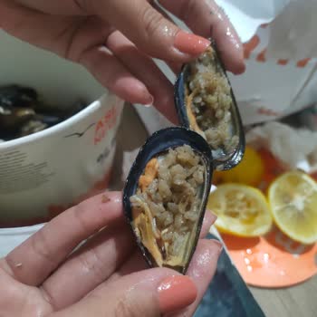 Midye Paketi Bozulmuş Ve Lapa Halde, İade Talebi