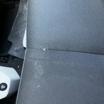 Hyundai Bayon Arka Koltuk Dikişindeki İşçilik Hatası Garanti Kapsamında Onarım Talebi