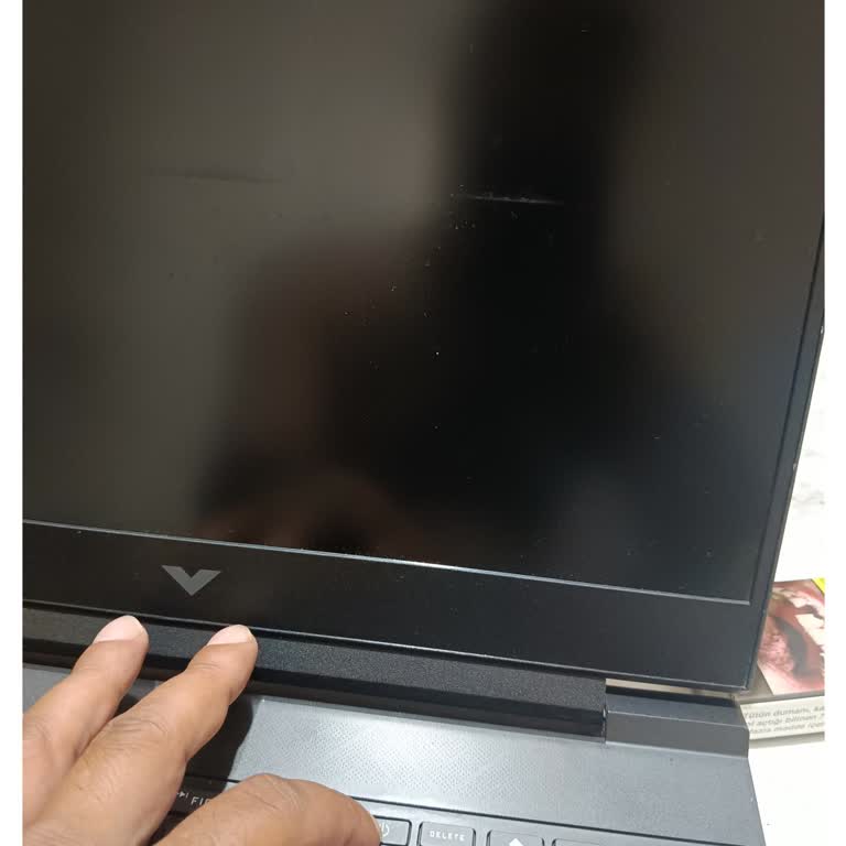 HP Victus 16 Laptopta Sürekli Kapanma Ve Çalışmazlık Nedeniyle Yenisiyle Değiştirme Talebi